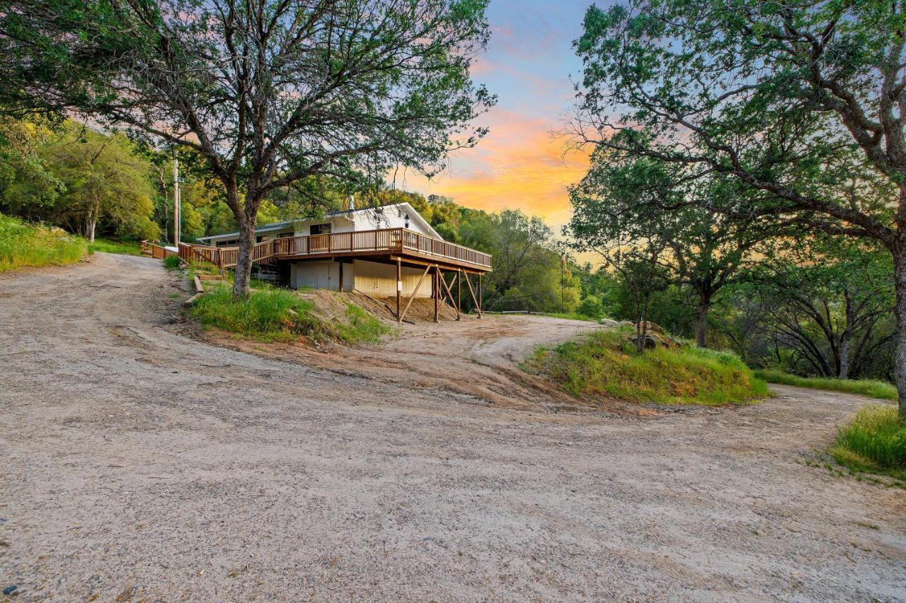 Casita 3 Rios Secluded Mountain Top Home Minutes To Sequoias & Kings Canyon Three Rivers Exterior photo